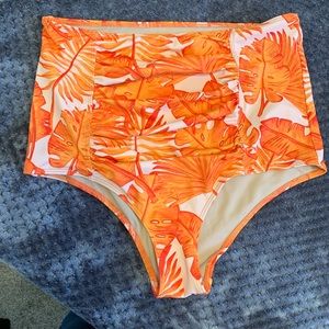 Kortni jeane rouched bottoms